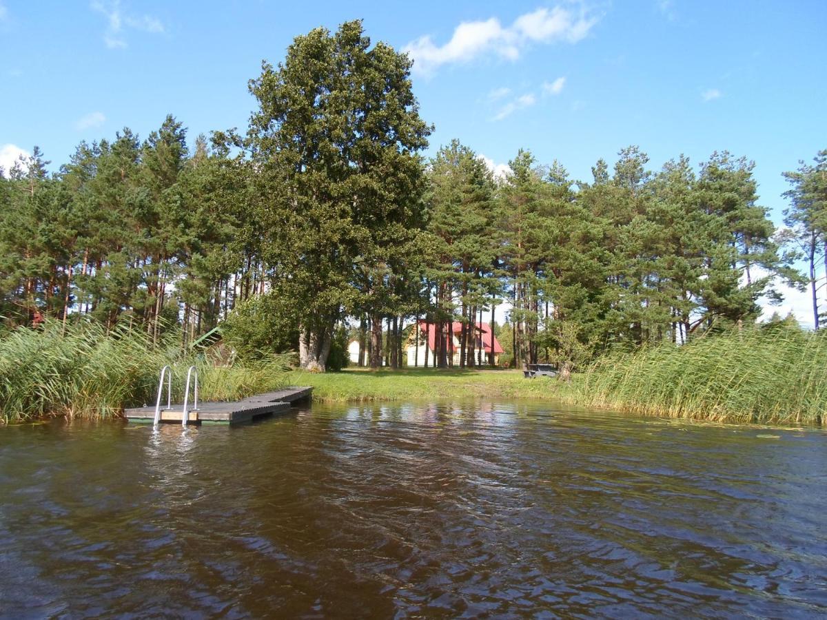 Tihase Puhkemajake Pärnu Exteriör bild