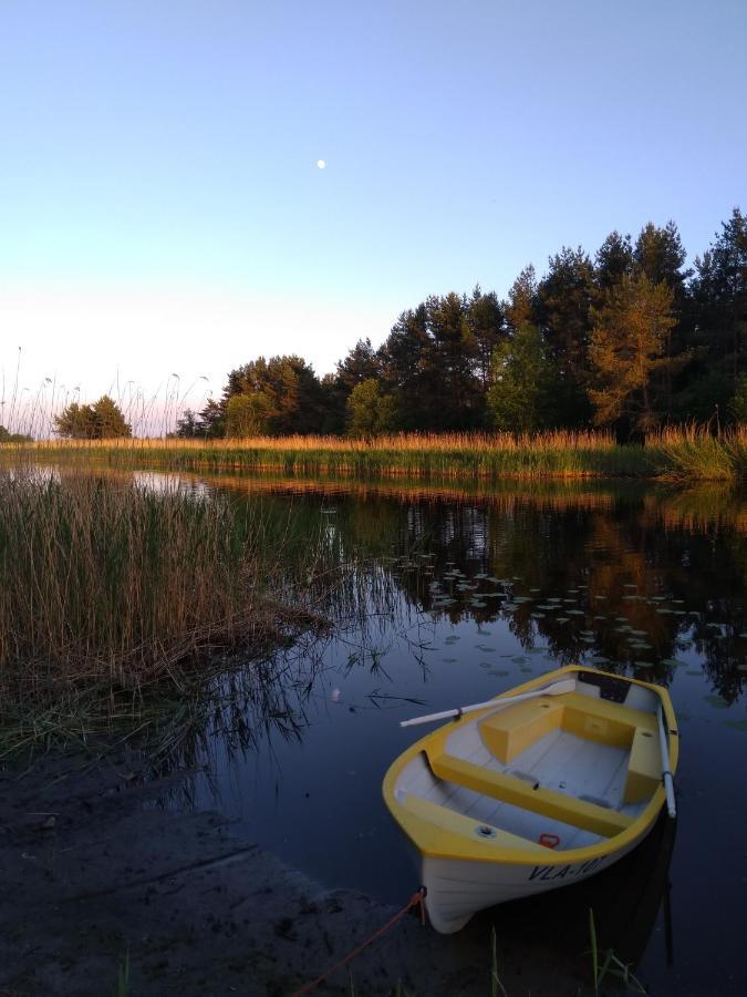 Tihase Puhkemajake Pärnu Exteriör bild
