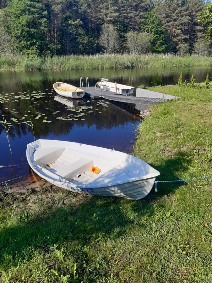 Tihase Puhkemajake Pärnu Exteriör bild
